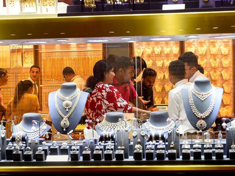 Gold prices steady in Dubai as global rally cools after steep sell-off Gold prices steady in Dubai as global rally cools after steep sell-off