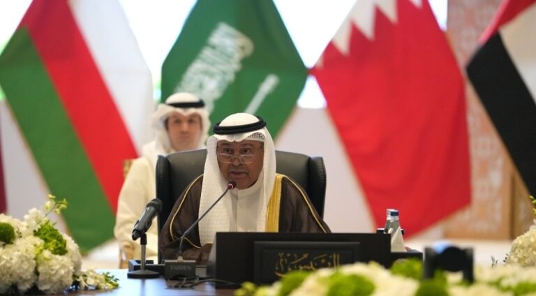 Kuwait, OPEC ready to offset oil shortages amid sanctions Kuwait, OPEC ready to offset oil shortages amid sanctions