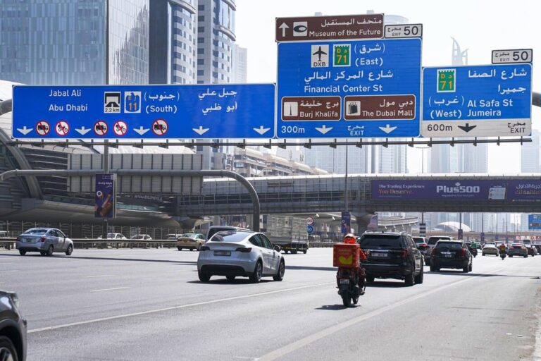 RTA and Dubai Police implement new lane restrictions for delivery bikes effective November 1